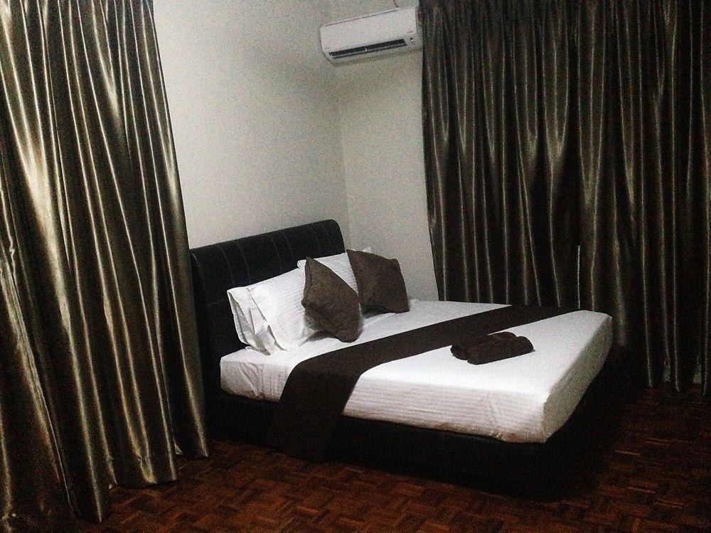 Here Hotel Skudai Zewnętrze zdjęcie