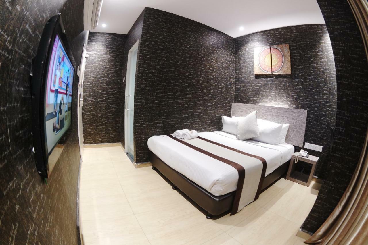 Here Hotel Skudai Zewnętrze zdjęcie